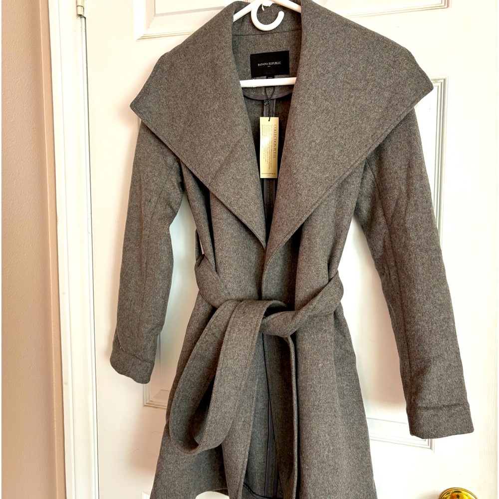 New Banana Republic Grey Coat